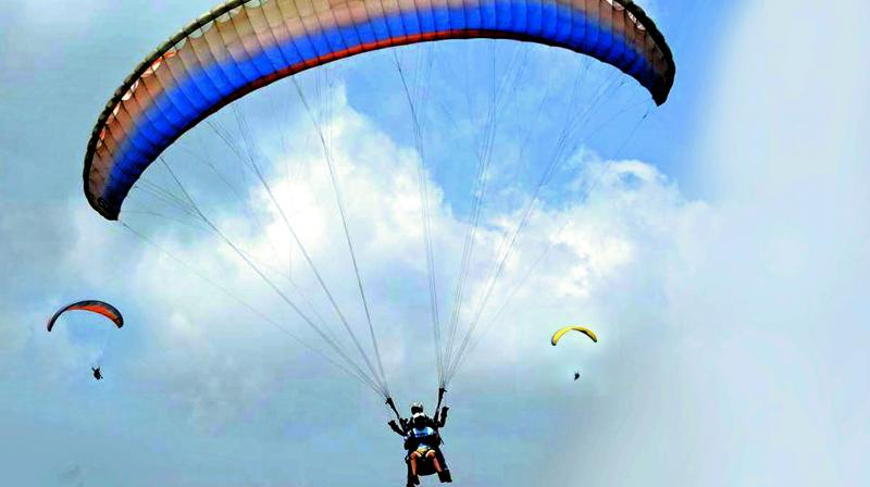 paragliding-Adventure Junkies 